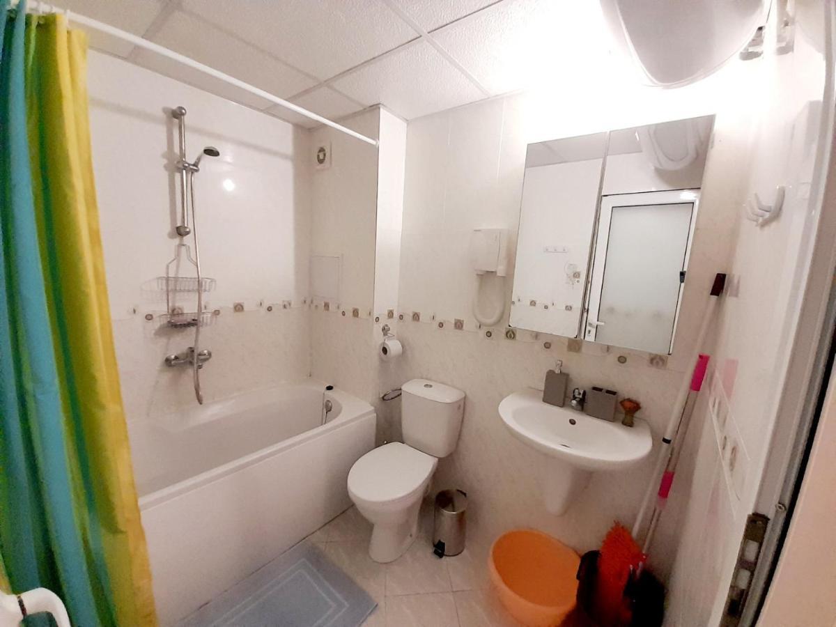 Sunny Beach Hills Apartment - Private Exteriör bild