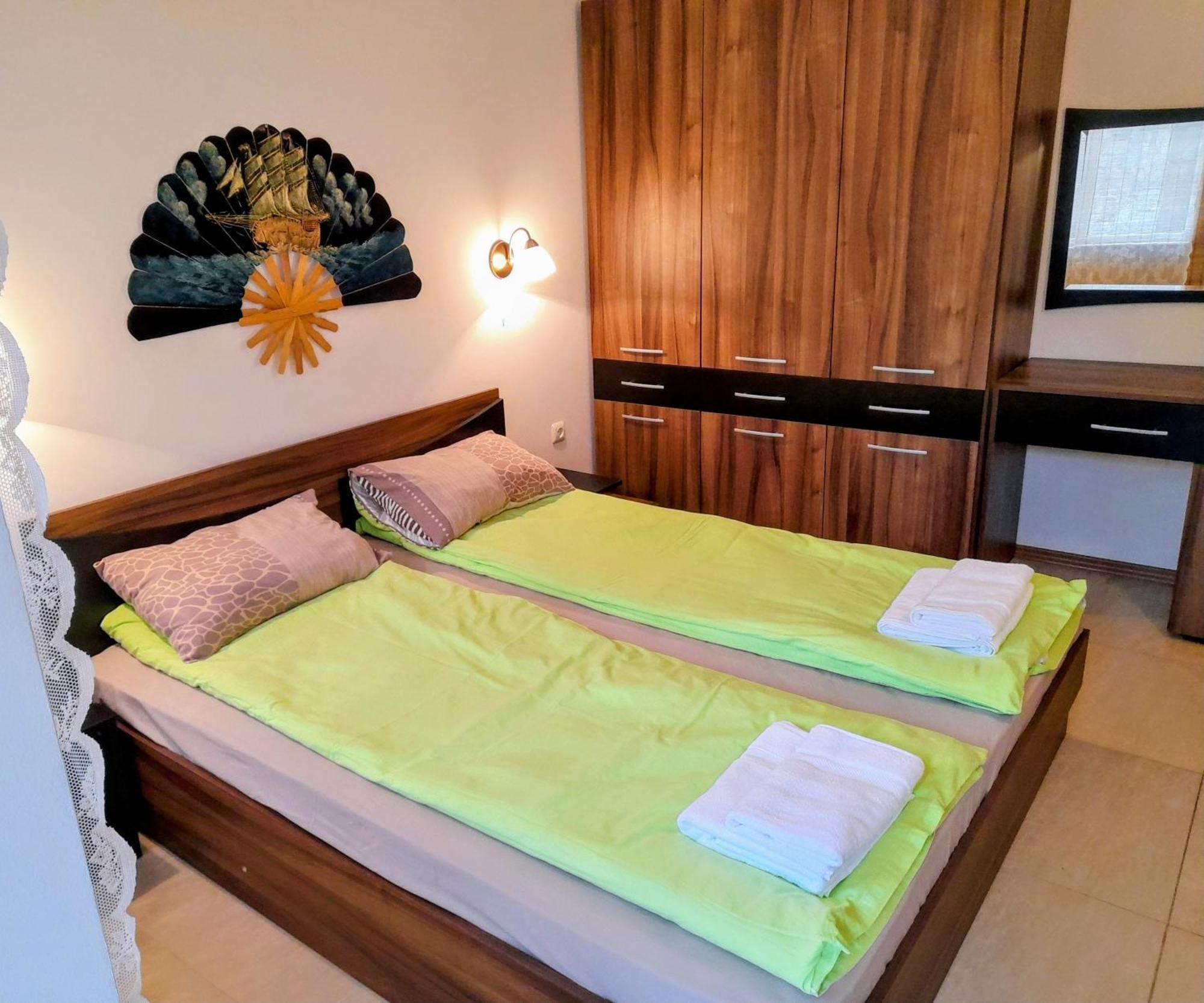 Sunny Beach Hills Apartment - Private Exteriör bild